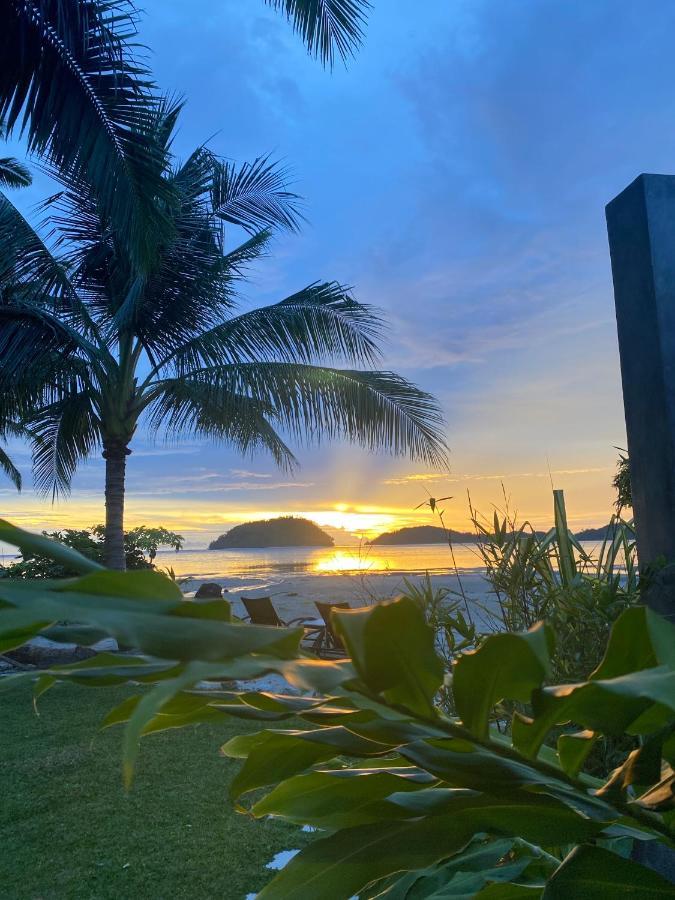 Amila Dive Beach Resort 锡帕莱 外观 照片